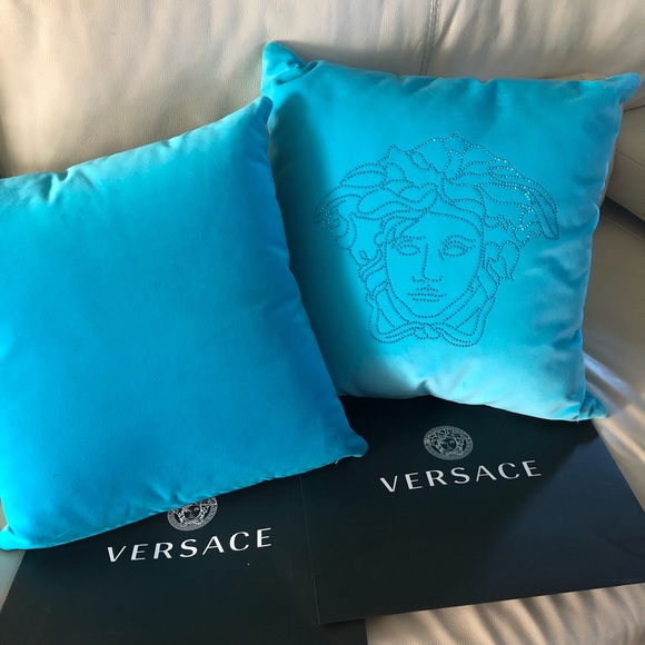 💧💧VERSACE💧💧 - Picture 5 of 12